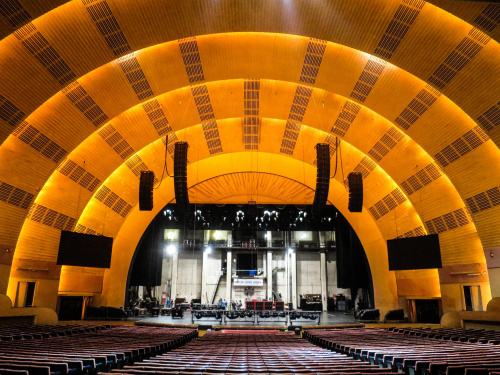 2CELLOS THE SCORE @ RADIO CITY HALL 2017